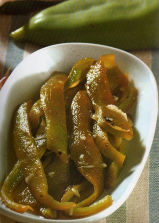 Közlenmiş Biber Salatası