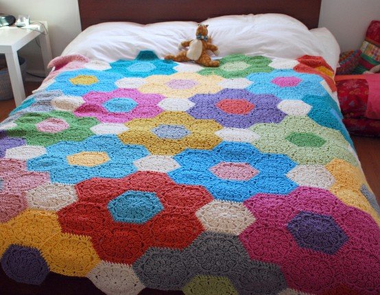 Tığ İşi Harika Yatak Örtüsü Modelleri