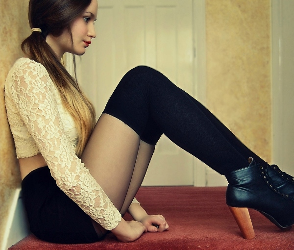 Dizüstü Çorap Modelleri Ve Kombinleri