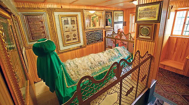 İstanbul Türbeleri-Telli Baba Türbesi