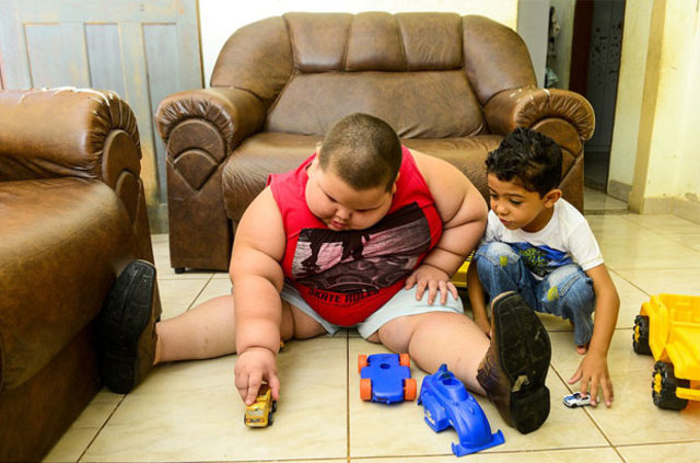 5 Yaşında 80 Kilo!