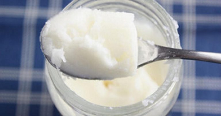 60 Gün Boyunca Her Gün Hindistan Cevizi Yağı Tüketti. Bakın Beynine Ne Oldu.