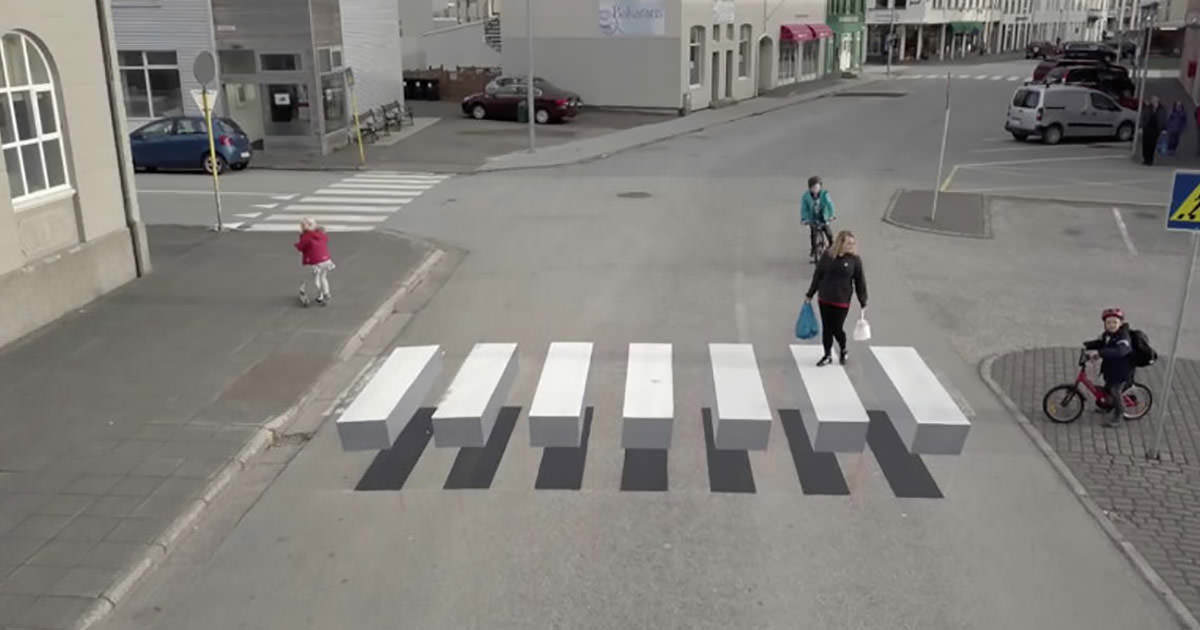İzlanda Yetkilileri Hızlı Araç Sürücülerini Üç Boyutlu Yaya Geçidiyle Böyle Durdurdu