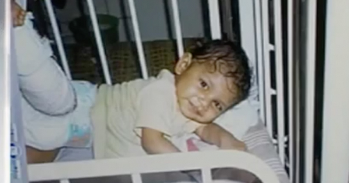 Öz Annesi 1 Yaşındayken Ölüme Terketti – Yıllar Sonra Ünlü Olunca Terkettiği Kızıyla İletişime Geçti