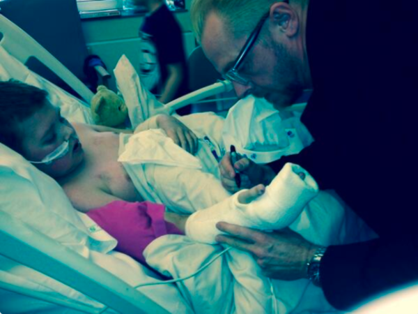 13 Yaşındaki Çocuk Annesinden Kollarını Kesmesini İstedi – Anne De Yasaları Çiğneyerek Bakın Ne Yaptı