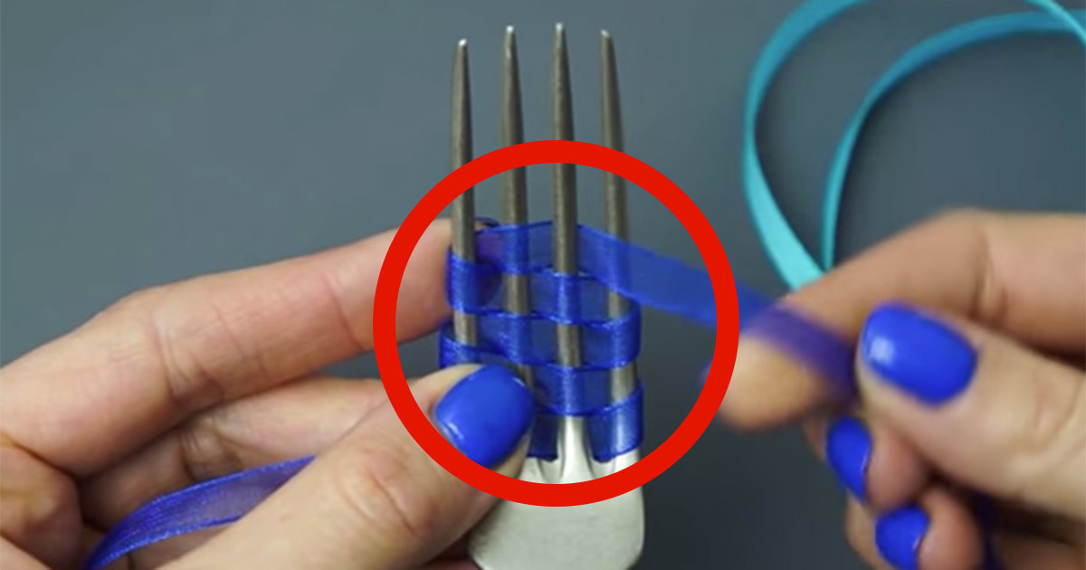 Bu Yöntemle Hediye Paketlerinizin Üstüne Kolaylıkla Fiyonklar Yapıp Yapıştırın