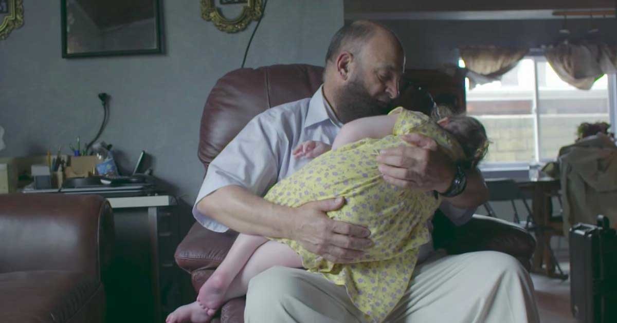 İşte Kimsesiz Ve Ölümcül Hastalığı Olan Çocukları Son Günlerinde Mutlu Eden Altın Kalpli Mohamed