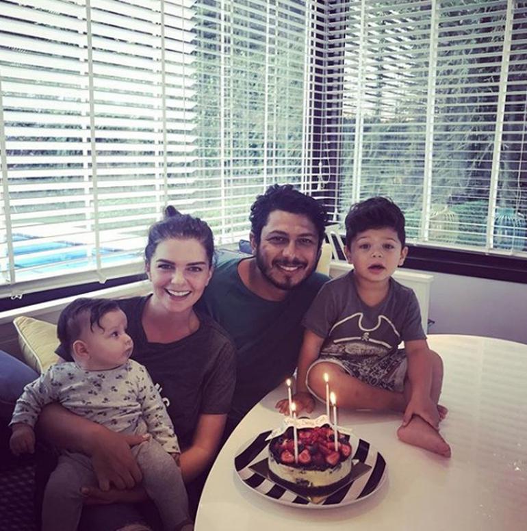 Evlilik aşkı öldürmez besler…!