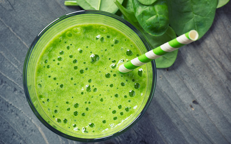 Dr.Mehmet Öz’den Kanserden Koruyan ”Yeşil Dev” İçeceği Tarifi