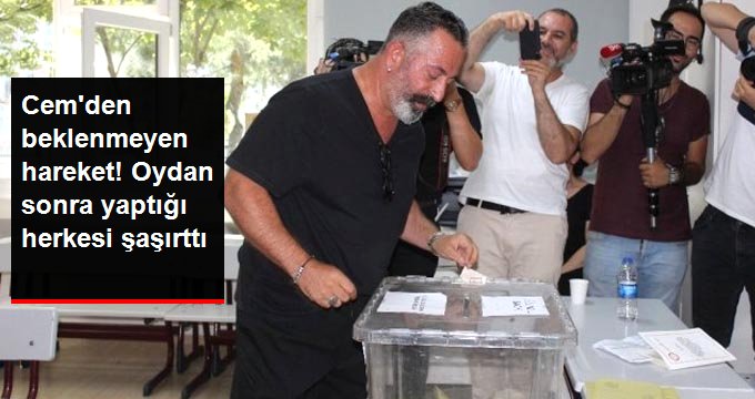 Cem Yılmaz “Hadi eyvallah” diyerek oy zarfıyla kapıya yöneldi