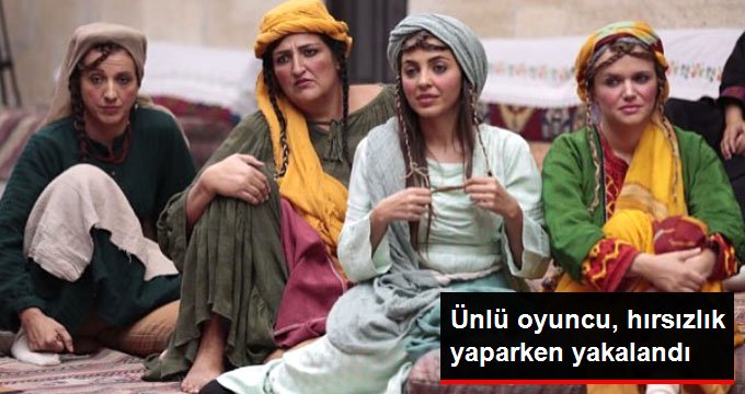 Oyuncu Dilara Tor, cep telefonu çalarken yakalandı