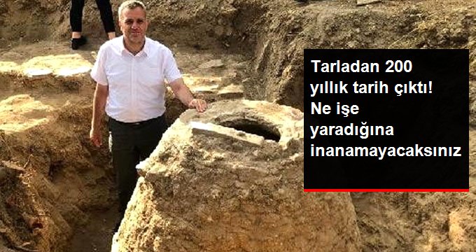 Tarlasını süren çiftçinin traktörüne 200 yıllık “buzdolabı” takıldı
